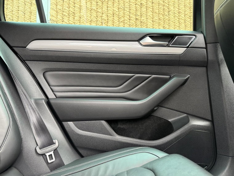 Vehicle Image 51