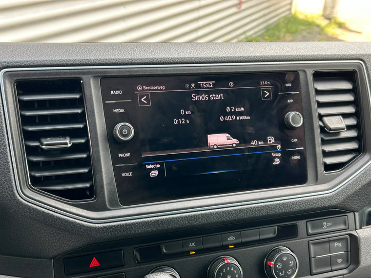 Vehicle Image 25
