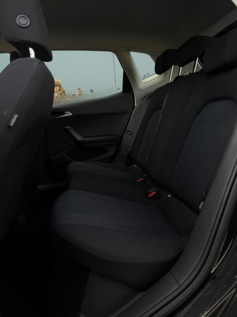 Vehicle Image 21