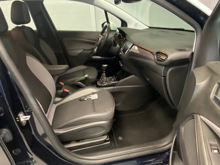 Vehicle Image 33