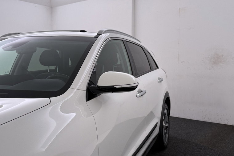 Vehicle Image 43