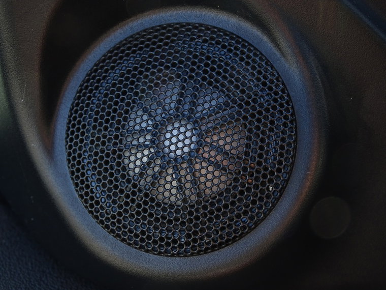 Vehicle Image 40
