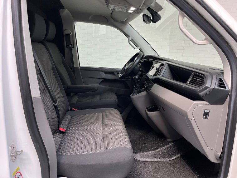Vehicle Image 40