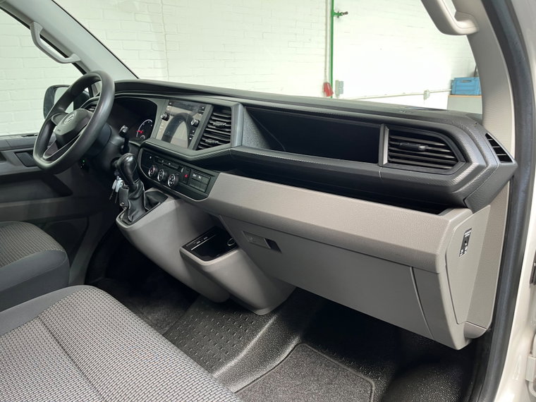 Vehicle Image 42