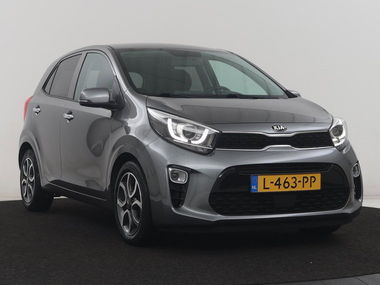 Vehicle Image 30