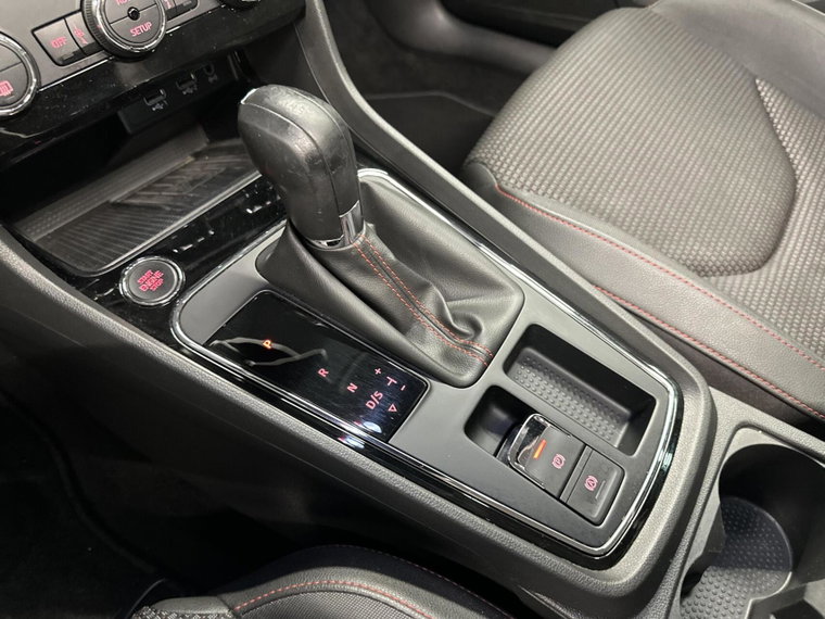 Vehicle Image 37