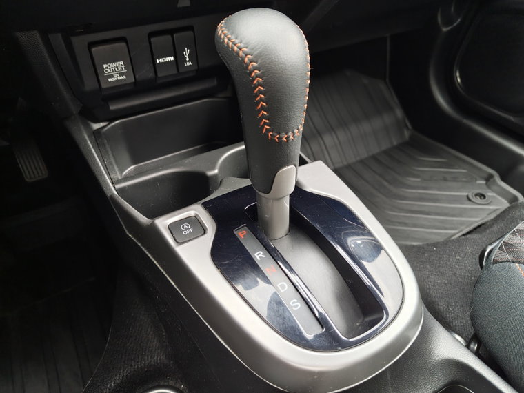 Vehicle Image 20
