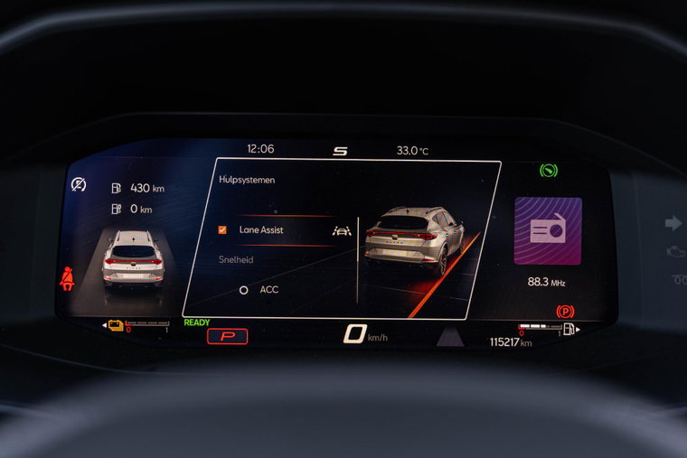 Vehicle Image 35