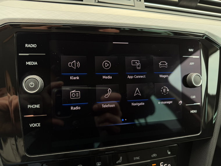 Vehicle Image 33