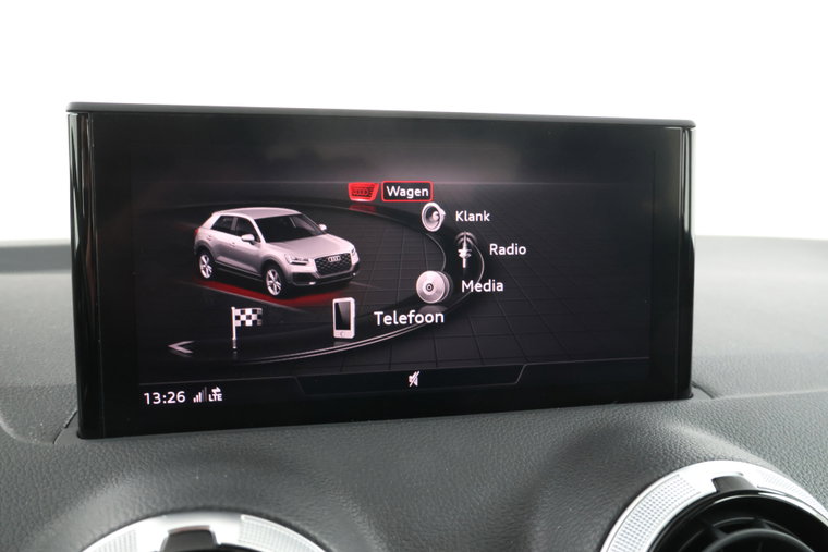Vehicle Image 30