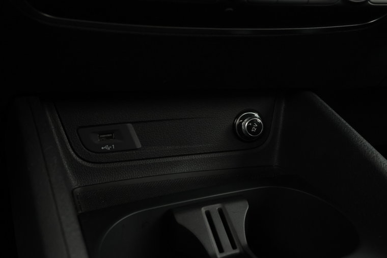 Vehicle Image 37