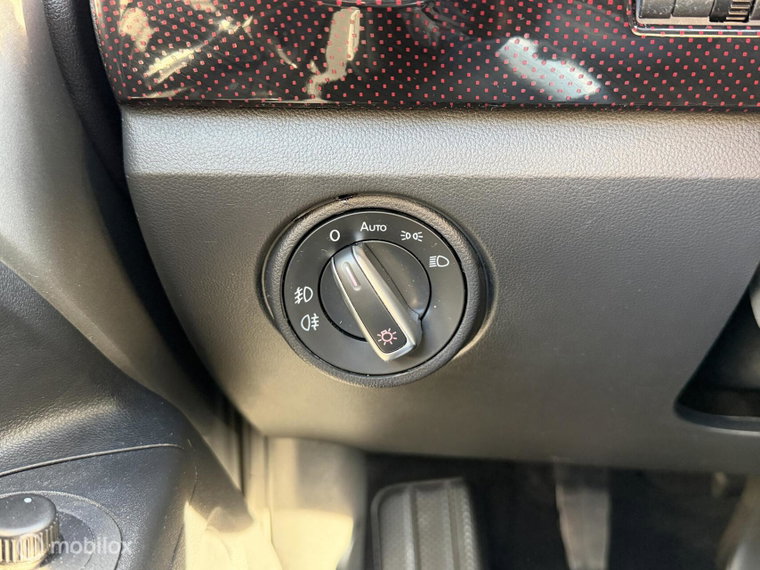 Vehicle Image 42