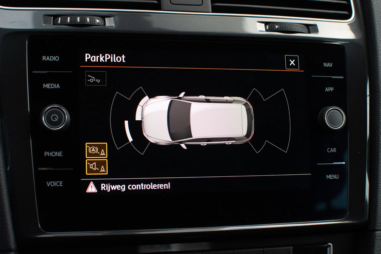 Vehicle Image 22