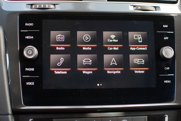 Vehicle Image 9