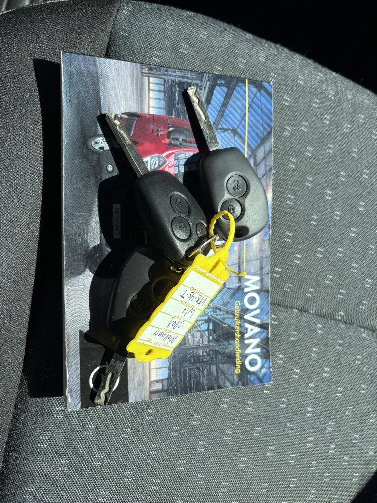 Vehicle Image 30