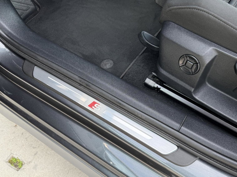 Vehicle Image 31