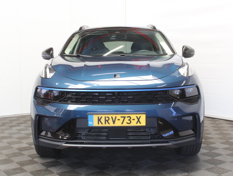 Vehicle Image 8