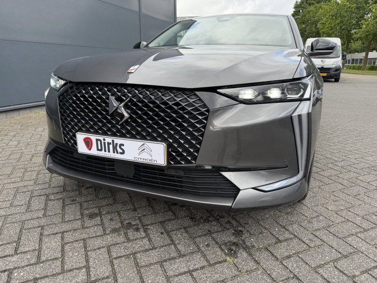 Vehicle Image 36