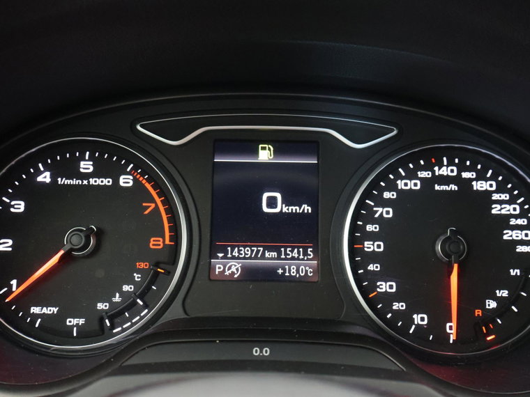 Vehicle Image 38