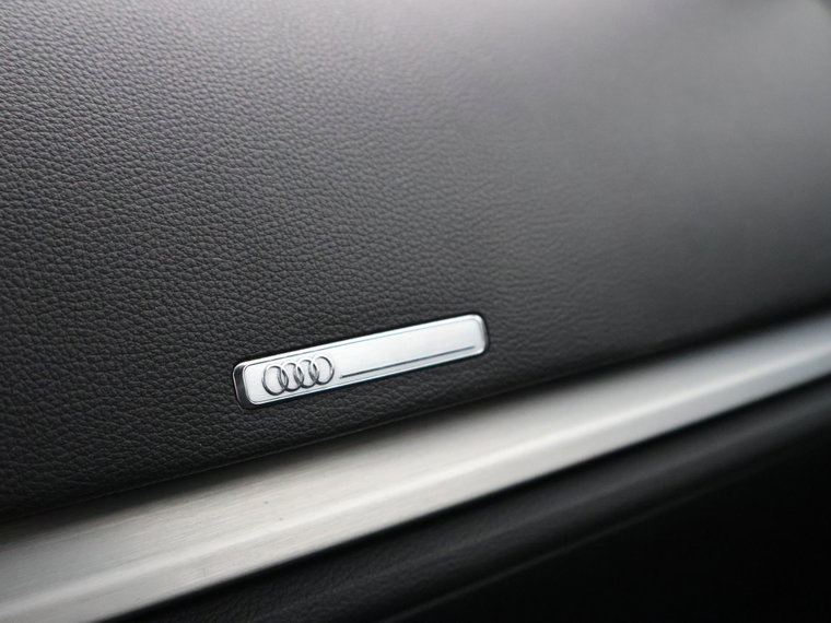 Vehicle Image 39