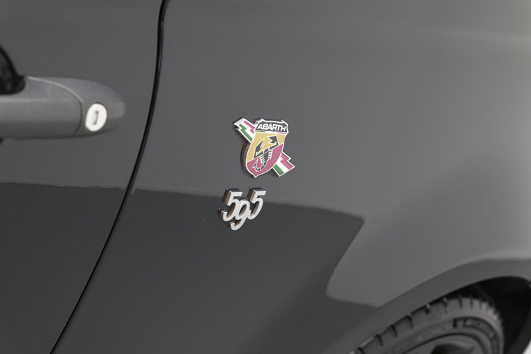 Vehicle Image 31