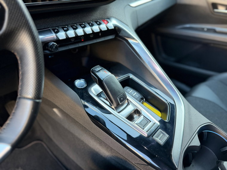 Vehicle Image 40