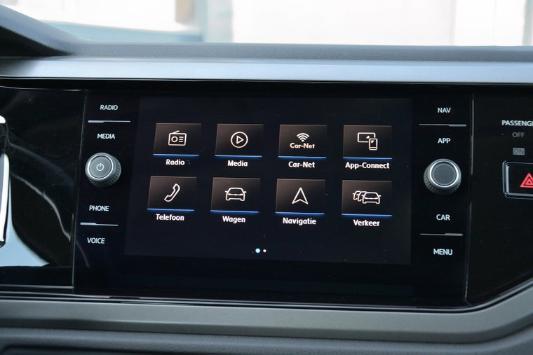 Vehicle Image 11