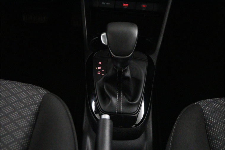 Vehicle Image 52