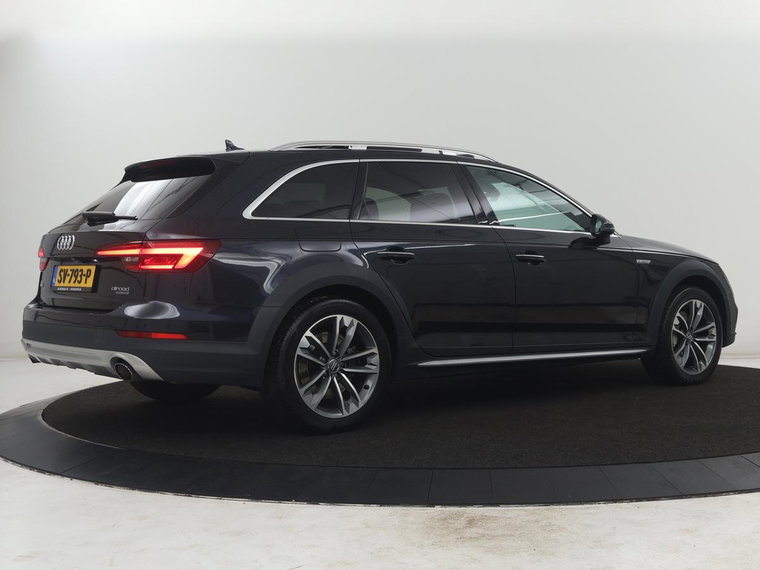 Vehicle Image 40