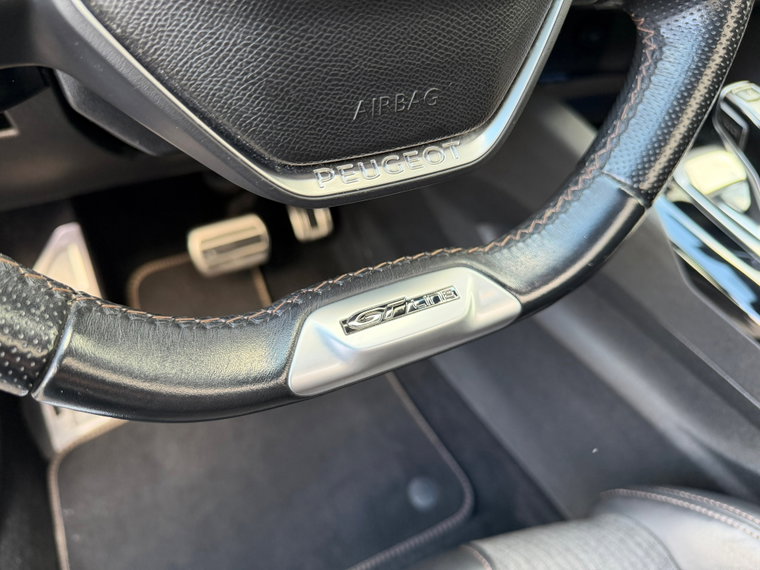 Vehicle Image 38