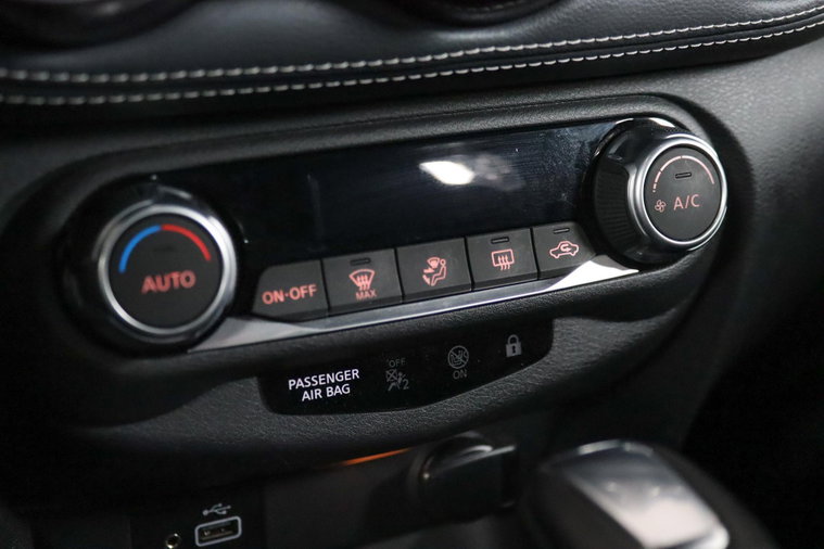 Vehicle Image 40