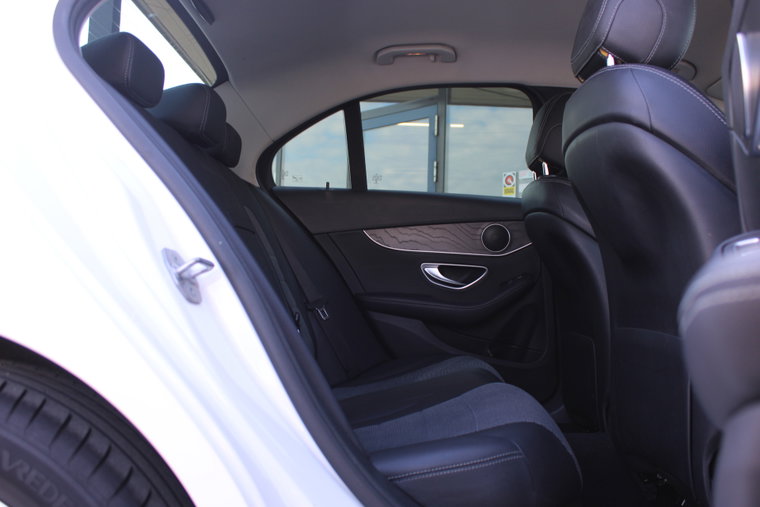 Vehicle Image 18