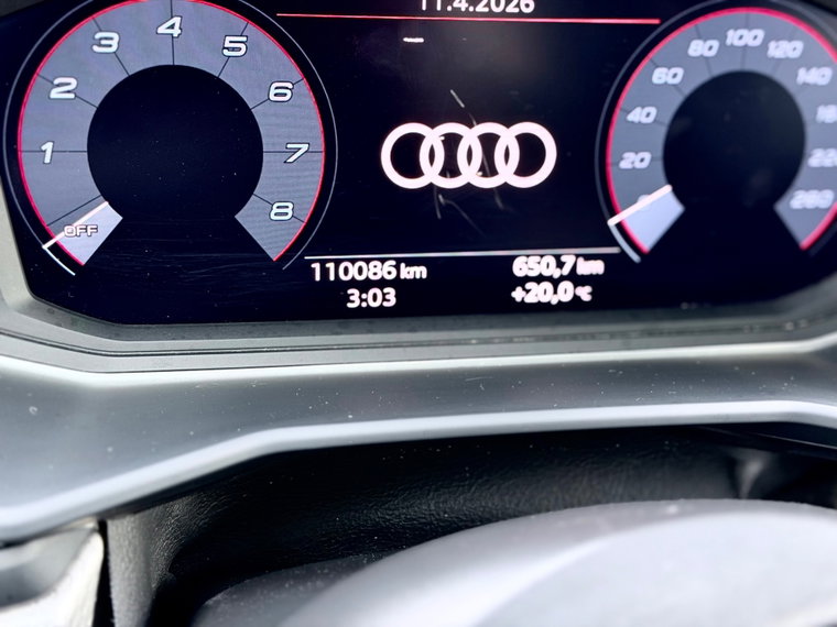 Vehicle Image 19