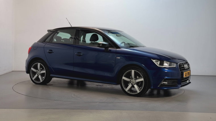 Vehicle Image 1