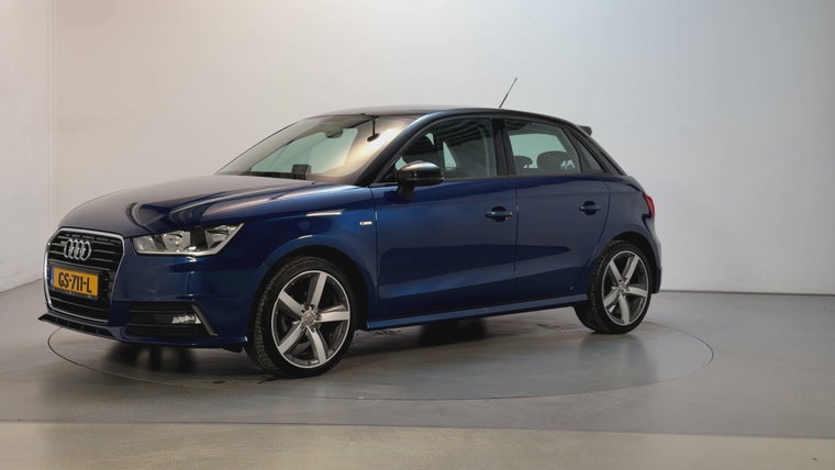 Vehicle Image 8