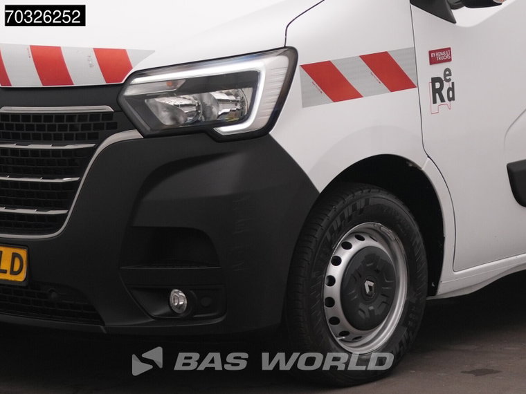 Vehicle Image 41