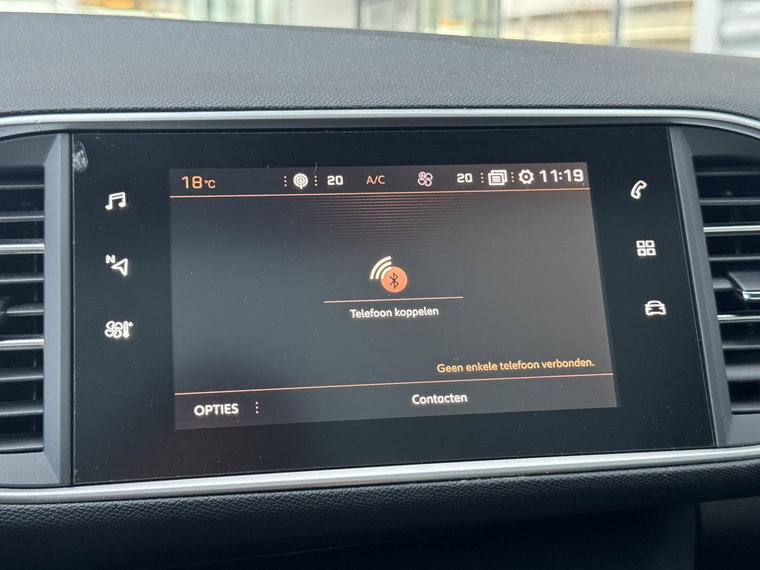 Vehicle Image 38