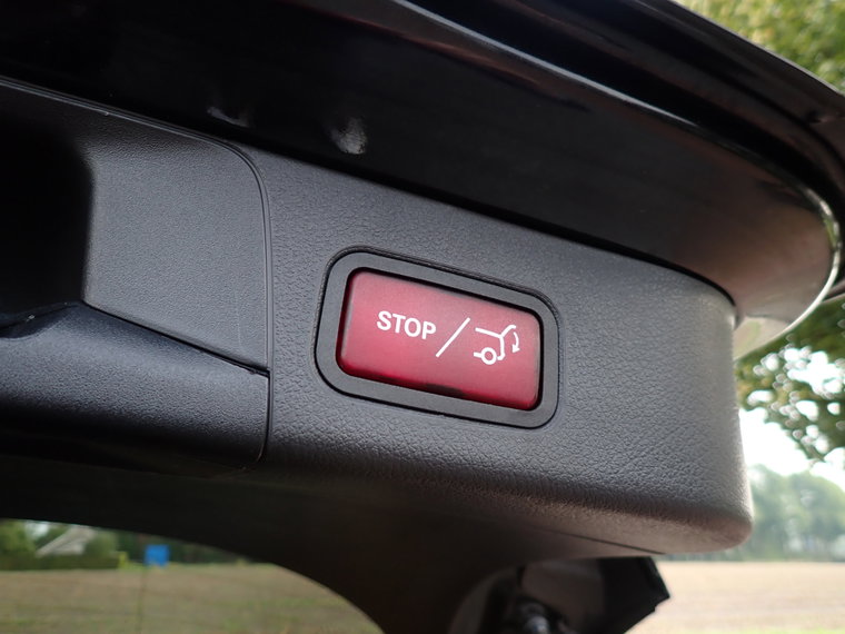 Vehicle Image 35