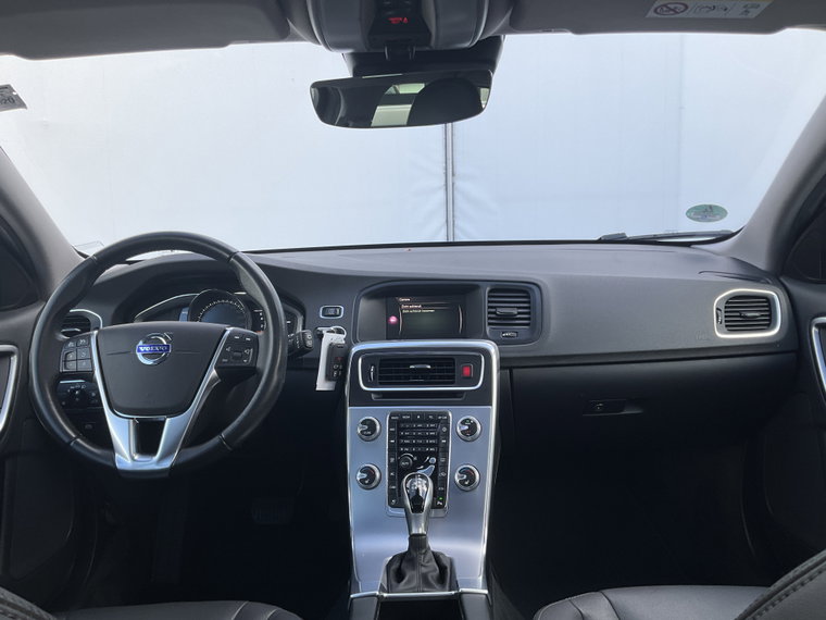 Vehicle Image 42