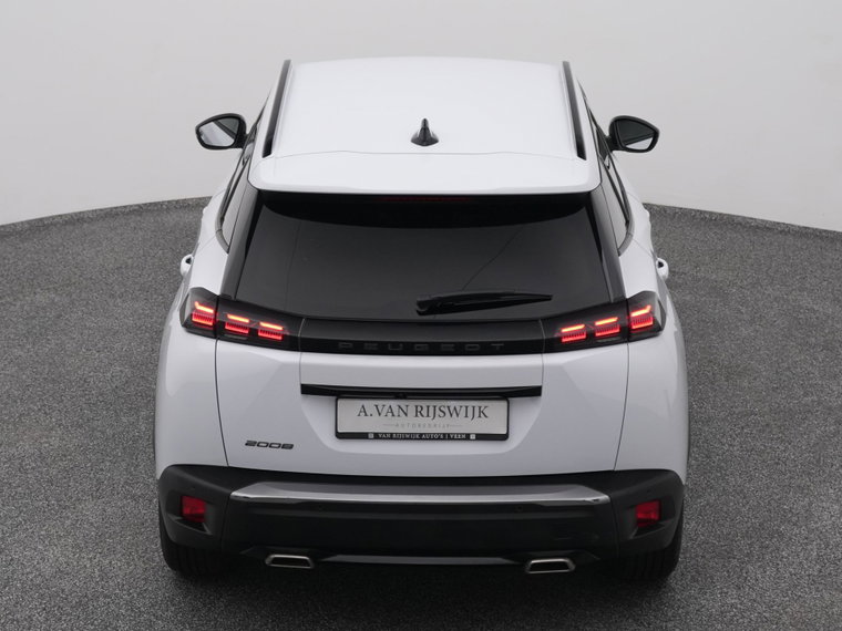 Vehicle Image 28