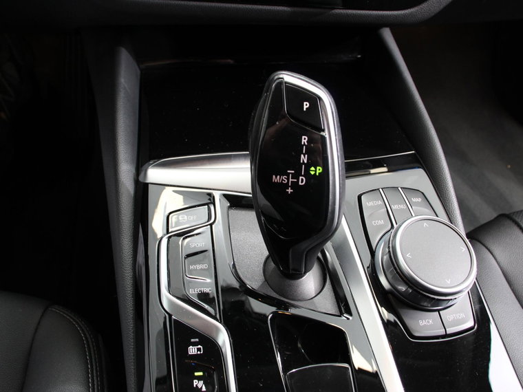 Vehicle Image 40