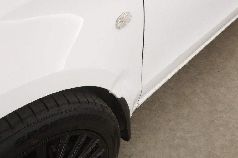 Vehicle Image 30