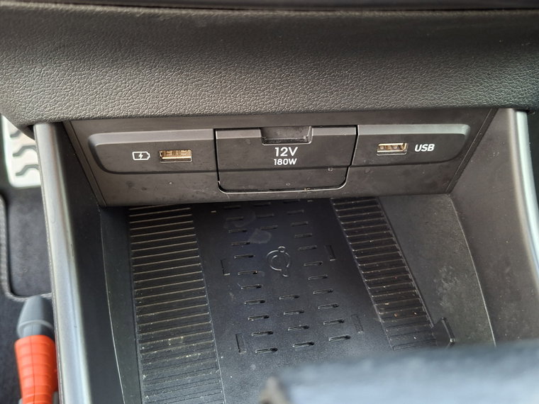 Vehicle Image 28