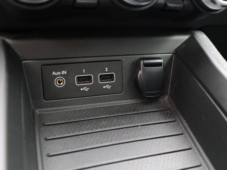 Vehicle Image 31