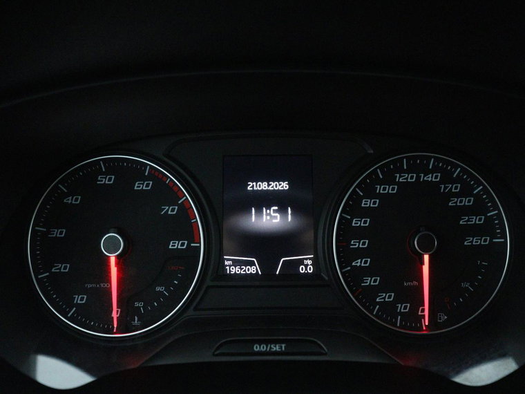 Vehicle Image 37