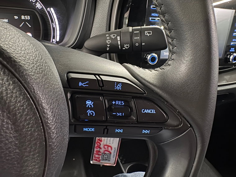 Vehicle Image 17