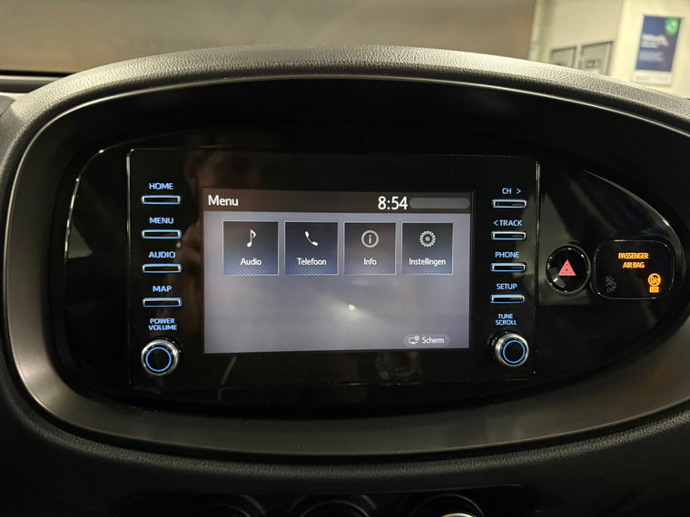 Vehicle Image 20