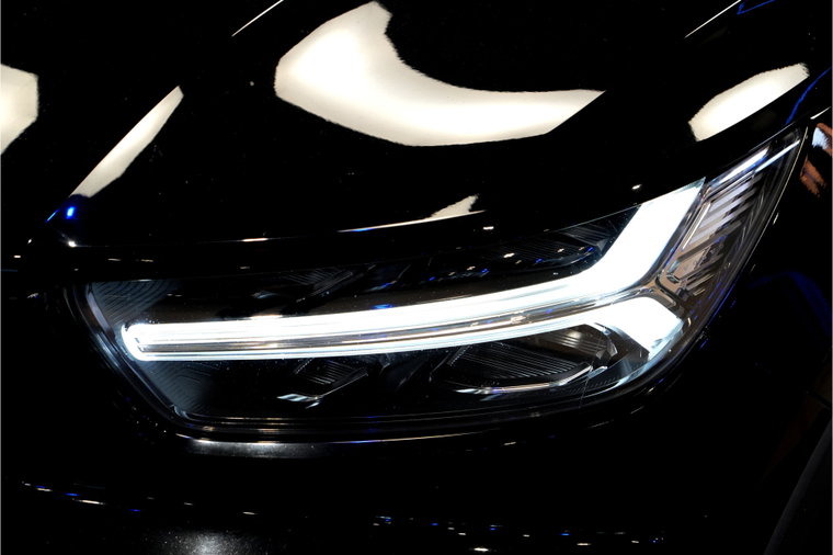 Vehicle Image 11