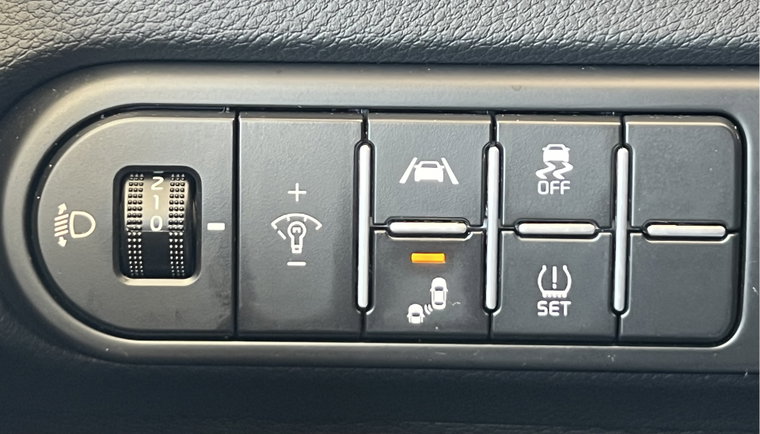 Vehicle Image 27