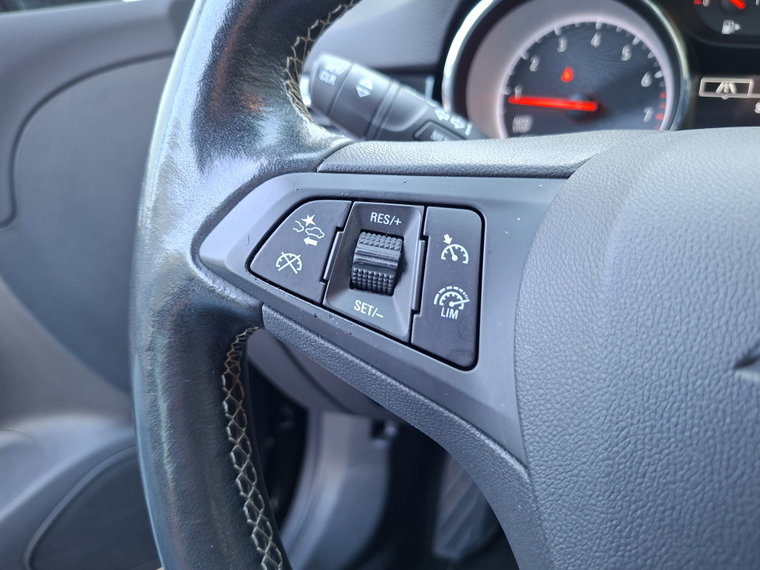 Vehicle Image 27